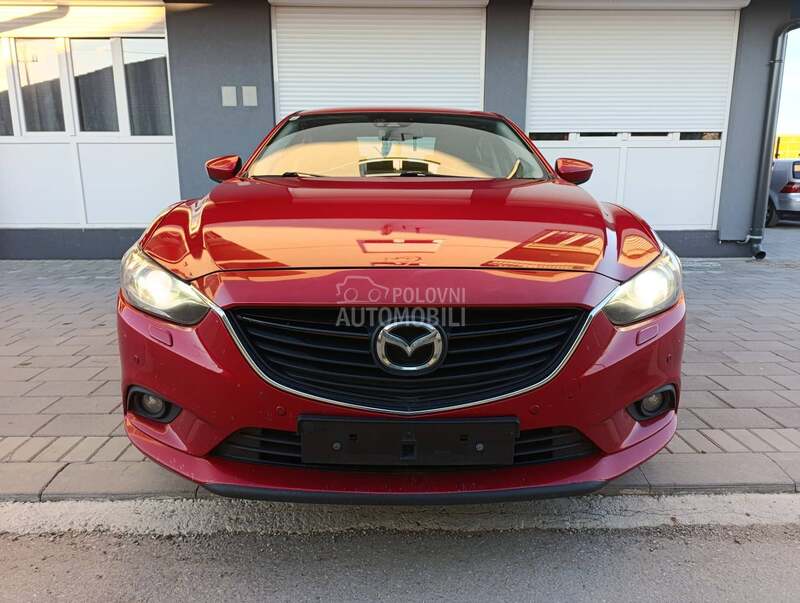 Mazda 6 2.2 D REVOLUTION