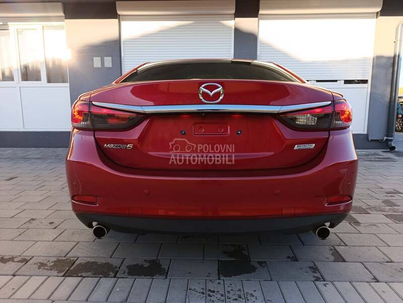 Mazda 6 2.2 D REVOLUTION