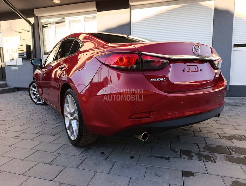 Mazda 6 2.2 D REVOLUTION