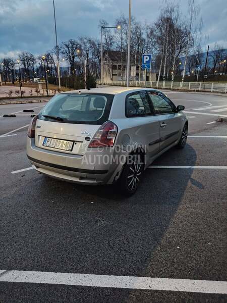 Fiat Stilo 
