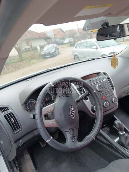 Kia cee`d 1,4