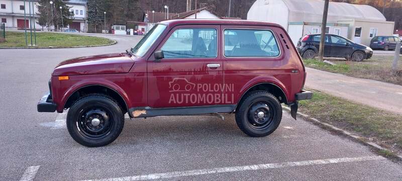 Lada Niva 