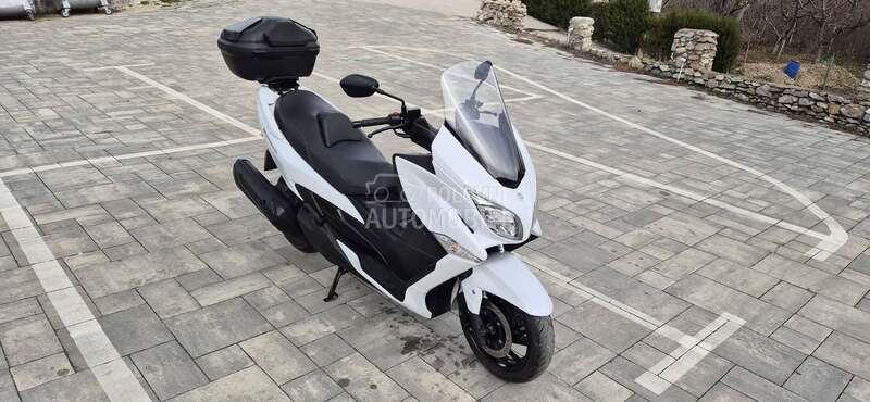 Suzuki burgman 400 CH