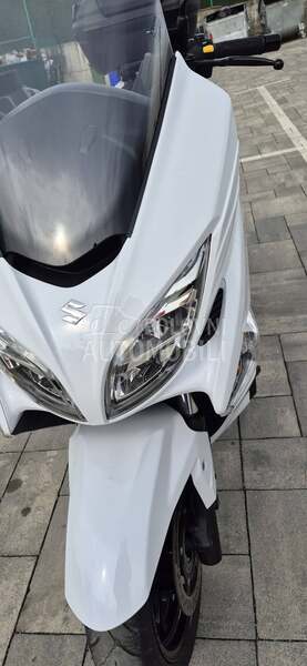 Suzuki burgman 400 CH