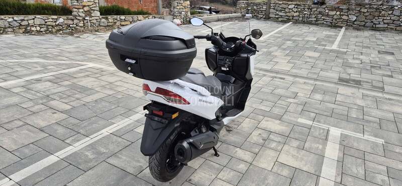Suzuki burgman 400 CH