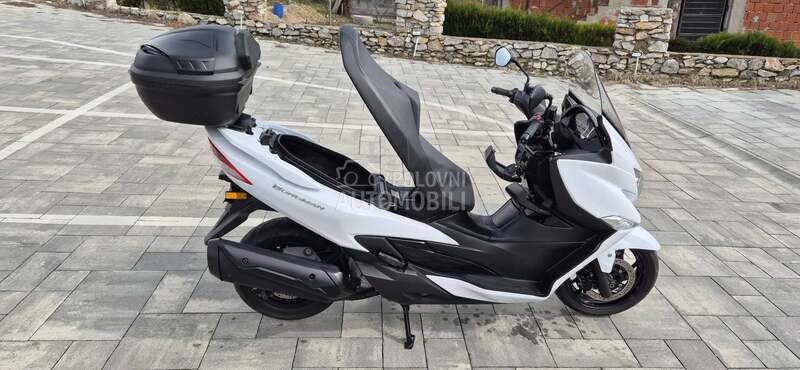 Suzuki burgman 400 CH