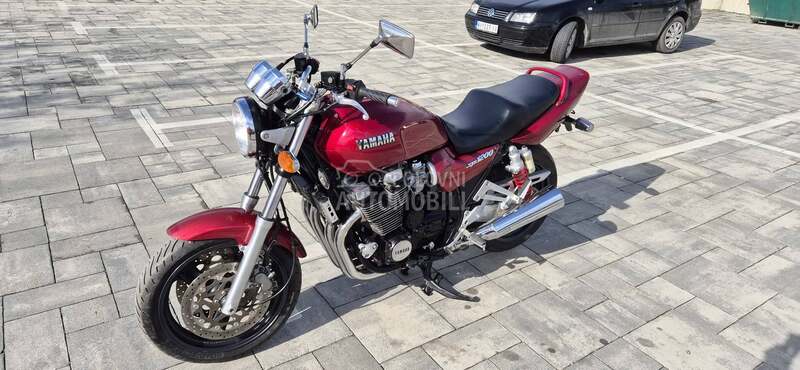 Yamaha xjr 1200