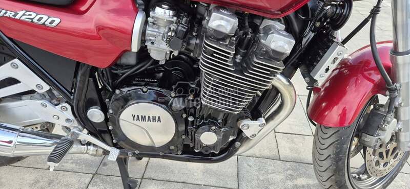 Yamaha xjr 1200