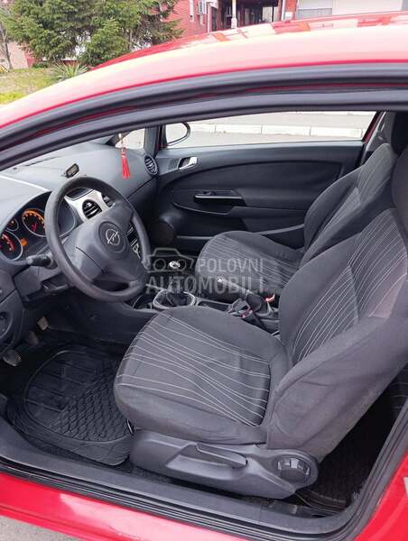 Opel Corsa D 