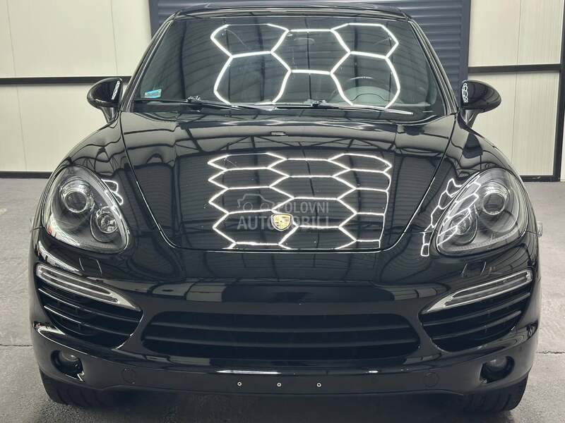 Porsche Cayenne 3.0