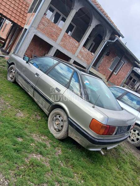 Audi 80 