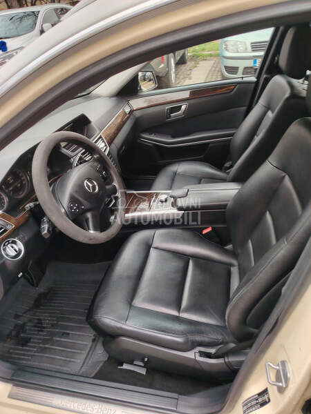 Mercedes Benz E 200 