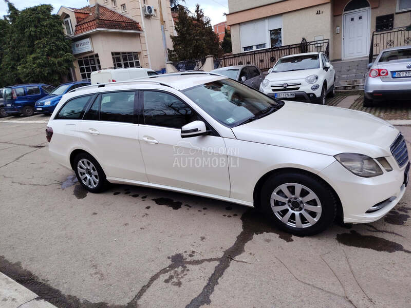 Mercedes Benz E 200 