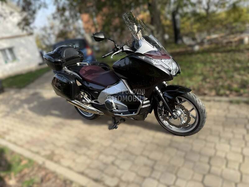 Honda NC 700 D INTEGRA