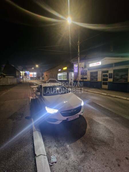 Opel Insignia 