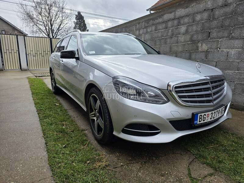 Mercedes Benz E 200 