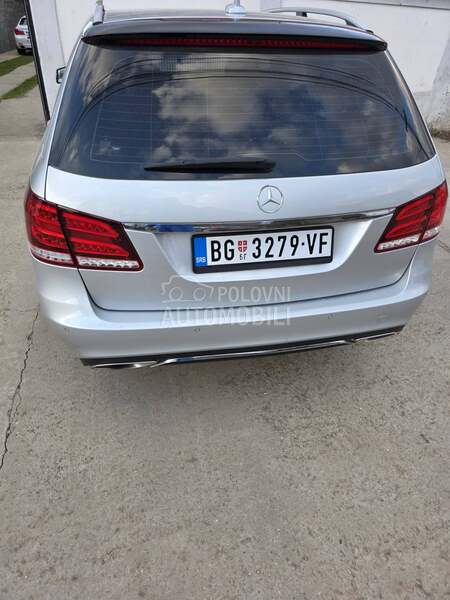 Mercedes Benz E 200 