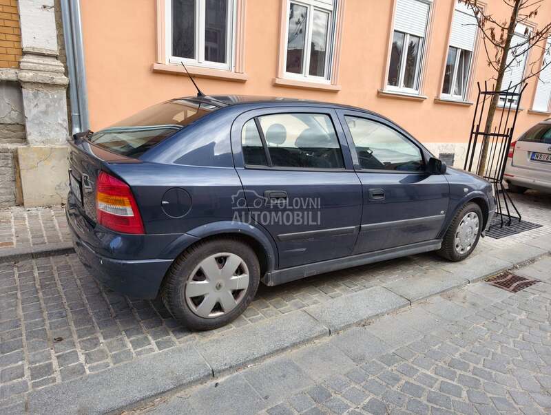 Opel Astra G 