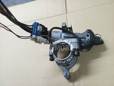 Kontakt brava za Mitsubishi Space Star za 2005. god.