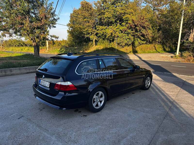 BMW 520 