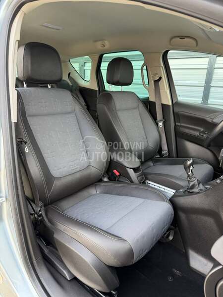 Opel Meriva 1.4 COSMO CH