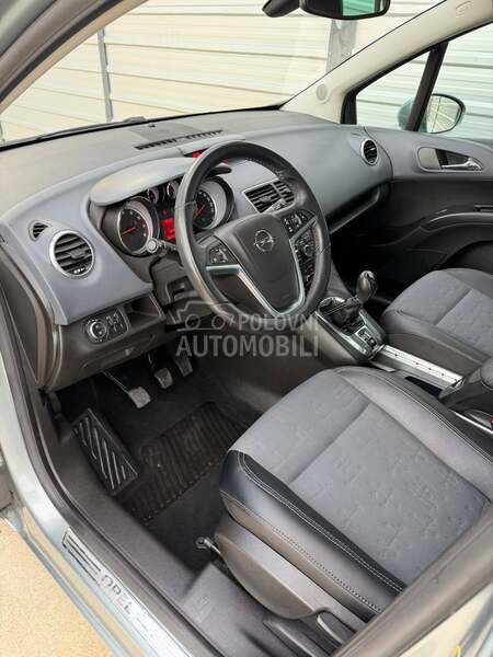 Opel Meriva 1.4 COSMO CH