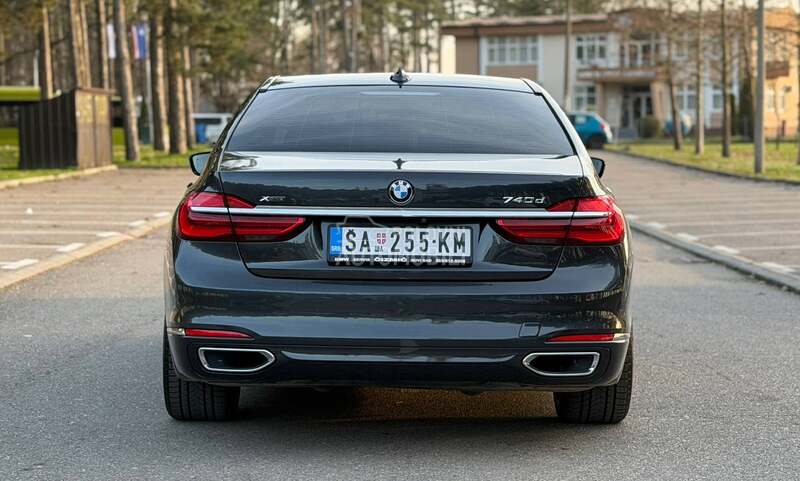 BMW 740 x-Drive