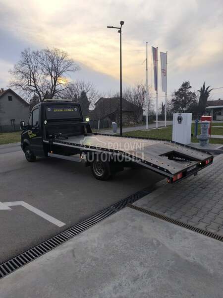 Mercedes Benz 513 B kategorija