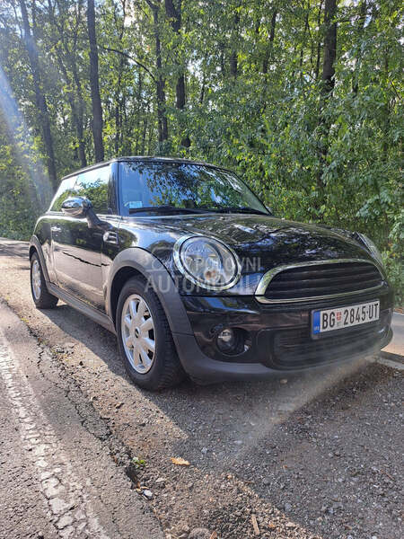 MINI One 