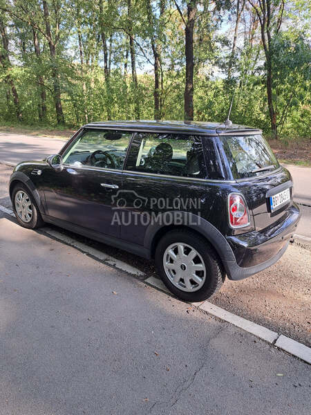 MINI One 