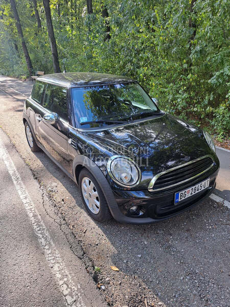 MINI One 
