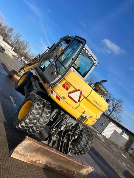 New Holland MH 3.6