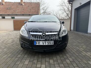 Ukrasna maska crna Z 20 R za Opel Corsa D od 2006. do 2012. god.