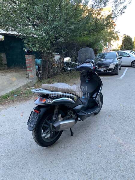 Piaggio Beverly