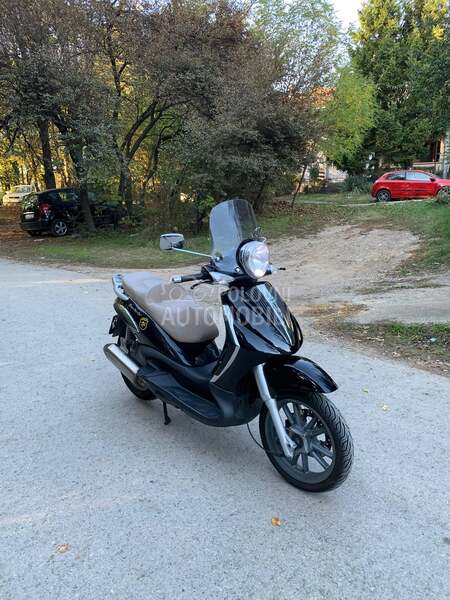 Piaggio Beverly