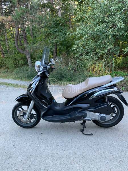 Piaggio Beverly