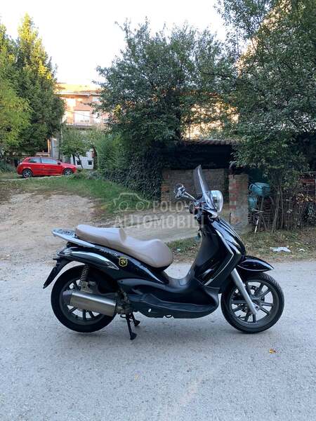 Piaggio Beverly