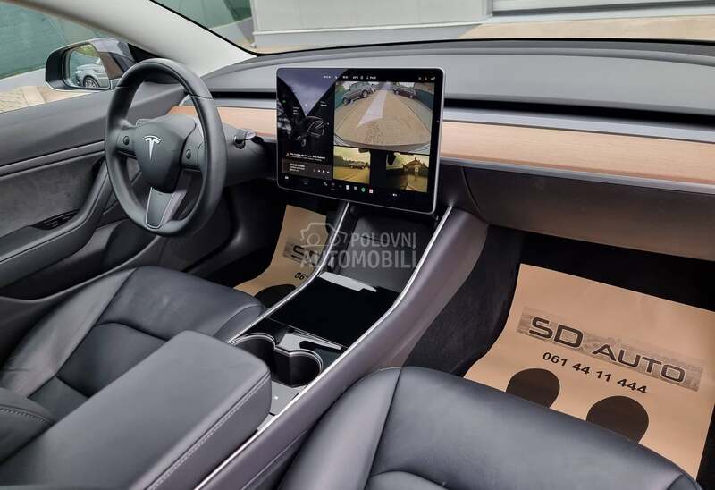 Tesla Model 3 Long Range