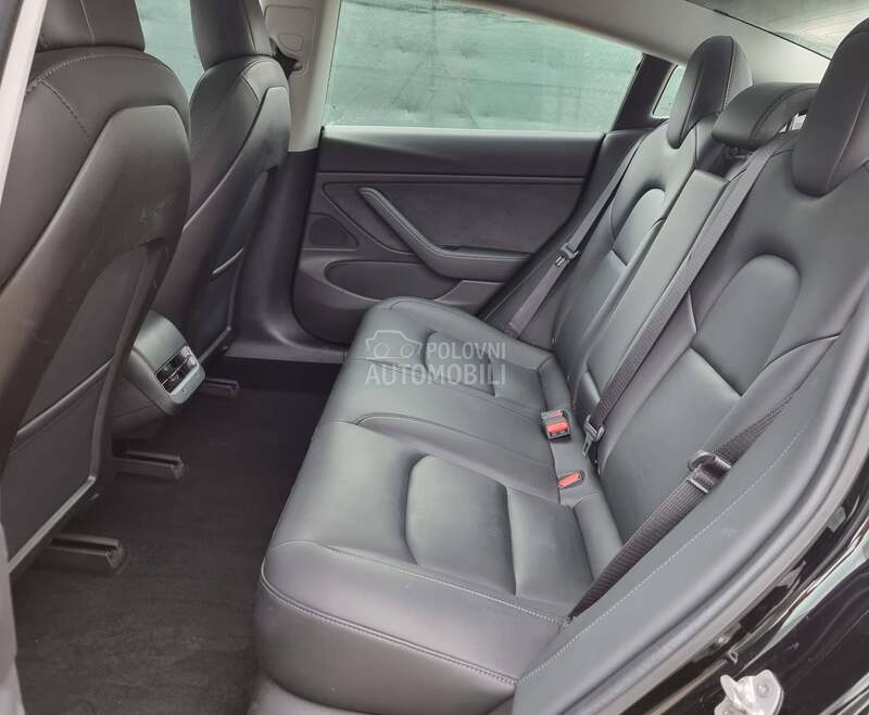 Tesla Model 3 Long Range