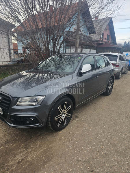 Audi SQ5 