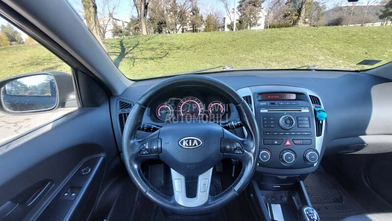 Kia cee`d 1.6 CRDI