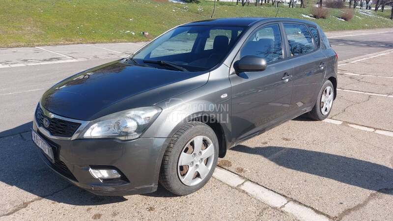 Kia cee`d 1.6 CRDI