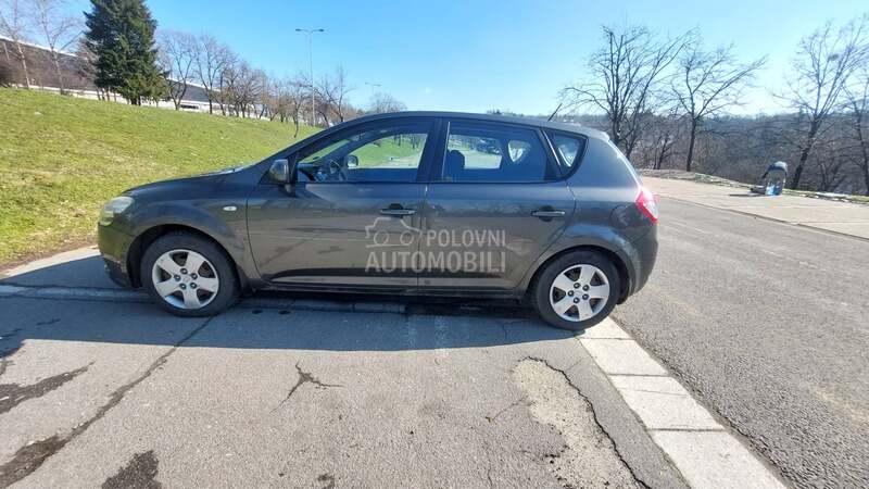 Kia cee`d 1.6 CRDI