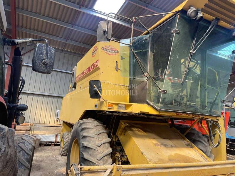 New Holland tx34