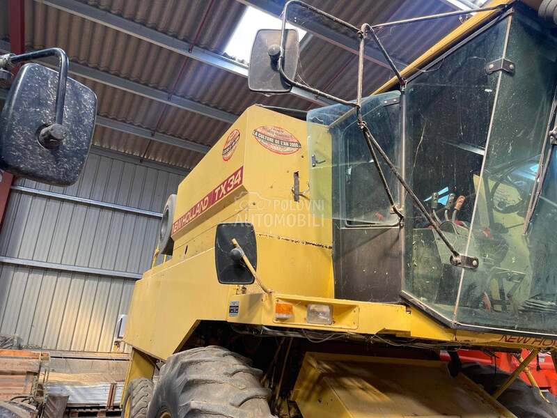 New Holland tx34