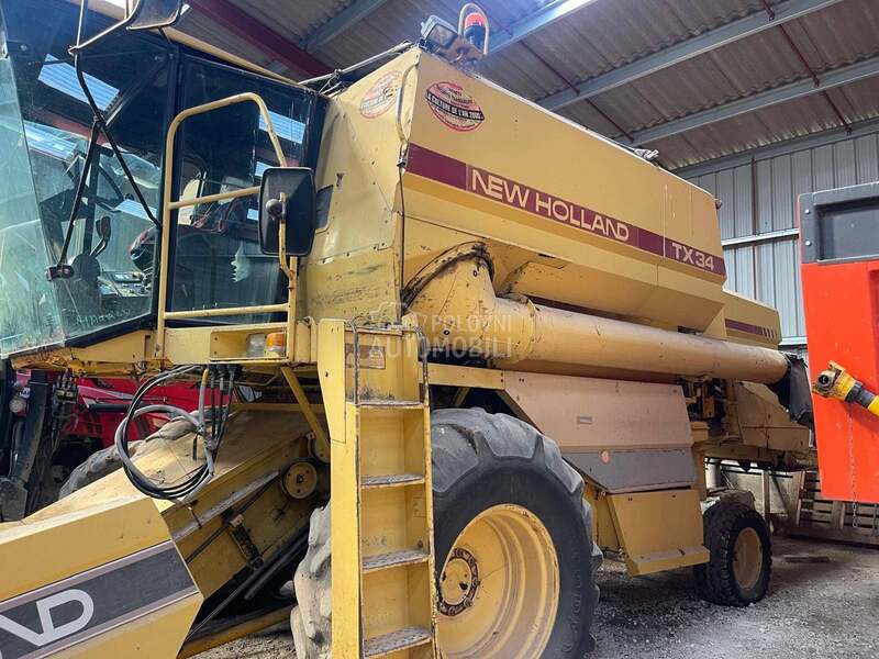 New Holland tx34