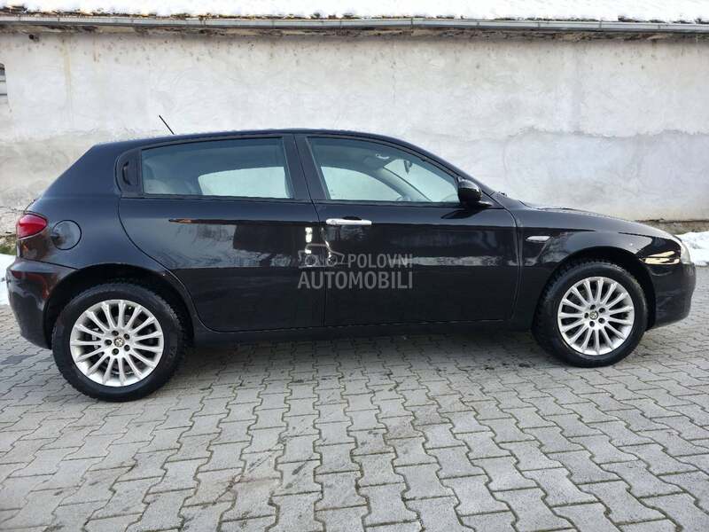Alfa Romeo 147 