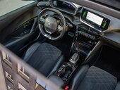 Peugeot 2008 GT LINE PANO