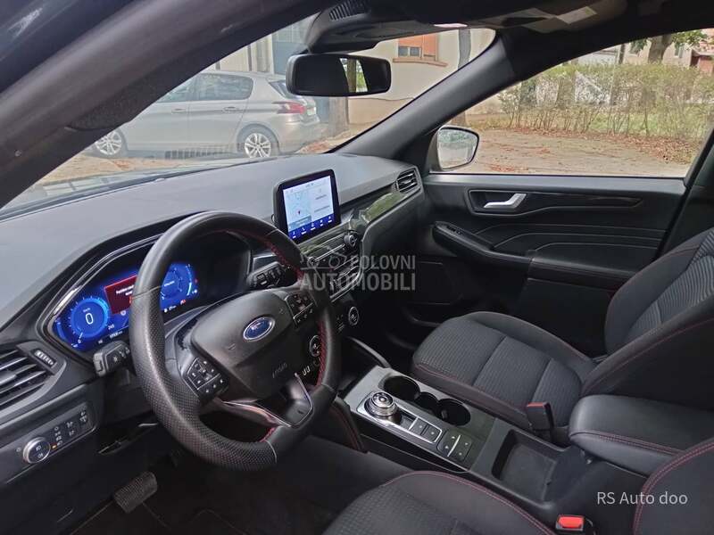 Ford Kuga St line 165E