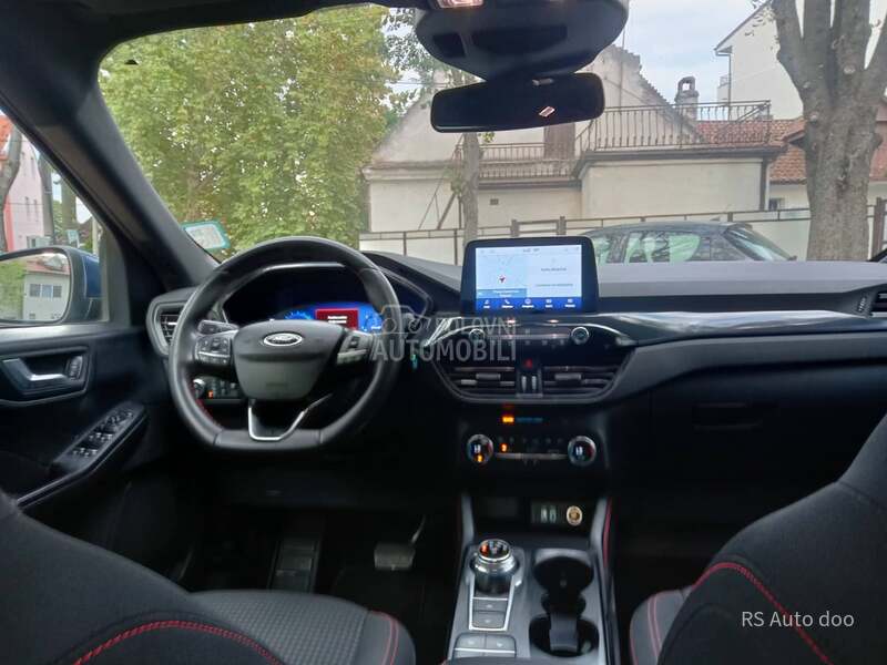 Ford Kuga St line 165E